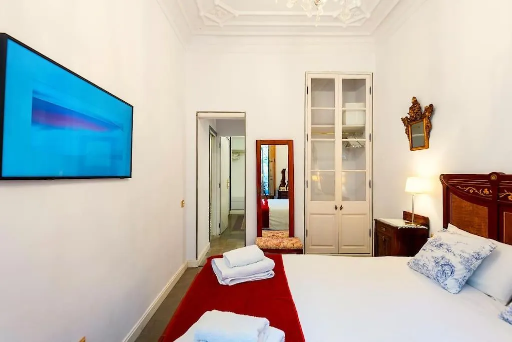 公寓 Large Patio 4 Bedrooms 4 Bathrooms Of Which 3 En-Suite 巴塞罗那