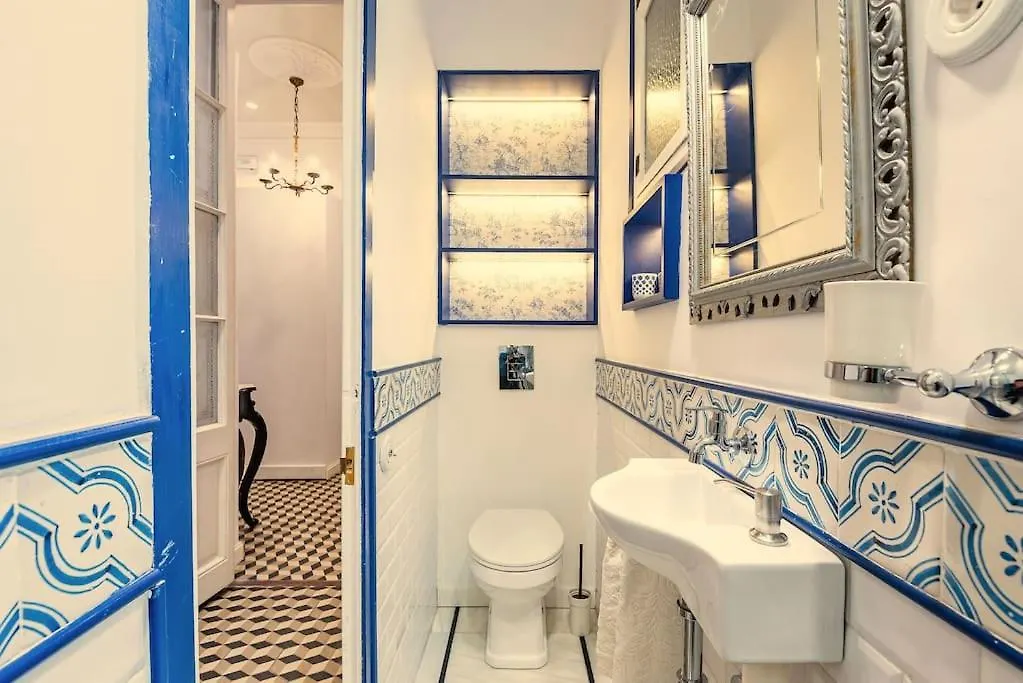 Large Patio 4 Bedrooms 4 Bathrooms Of Which 3 En-Suite Barcelona