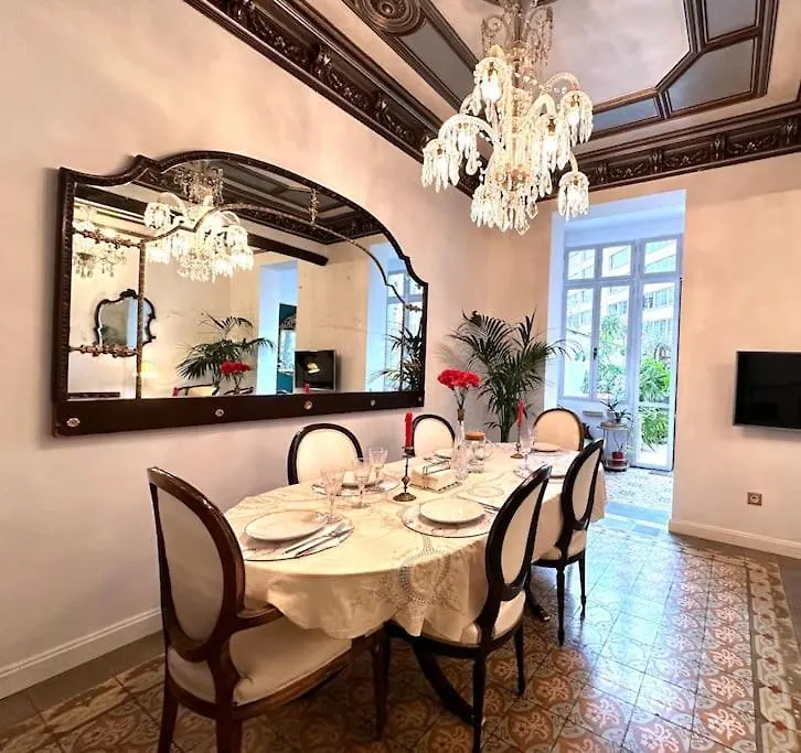 公寓 Large Patio 4 Bedrooms 4 Bathrooms Of Which 3 En-Suite 巴塞罗那